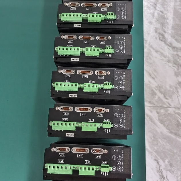 JGASD 1kW AC 普军级伺服驱动器