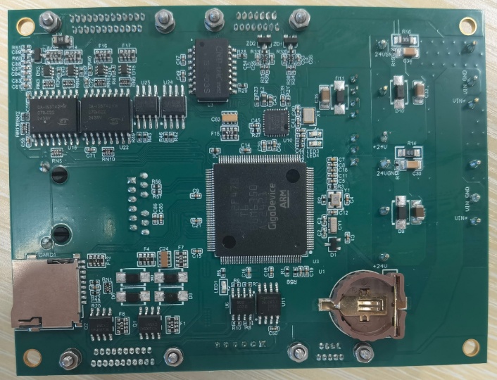 伺服转台控制器